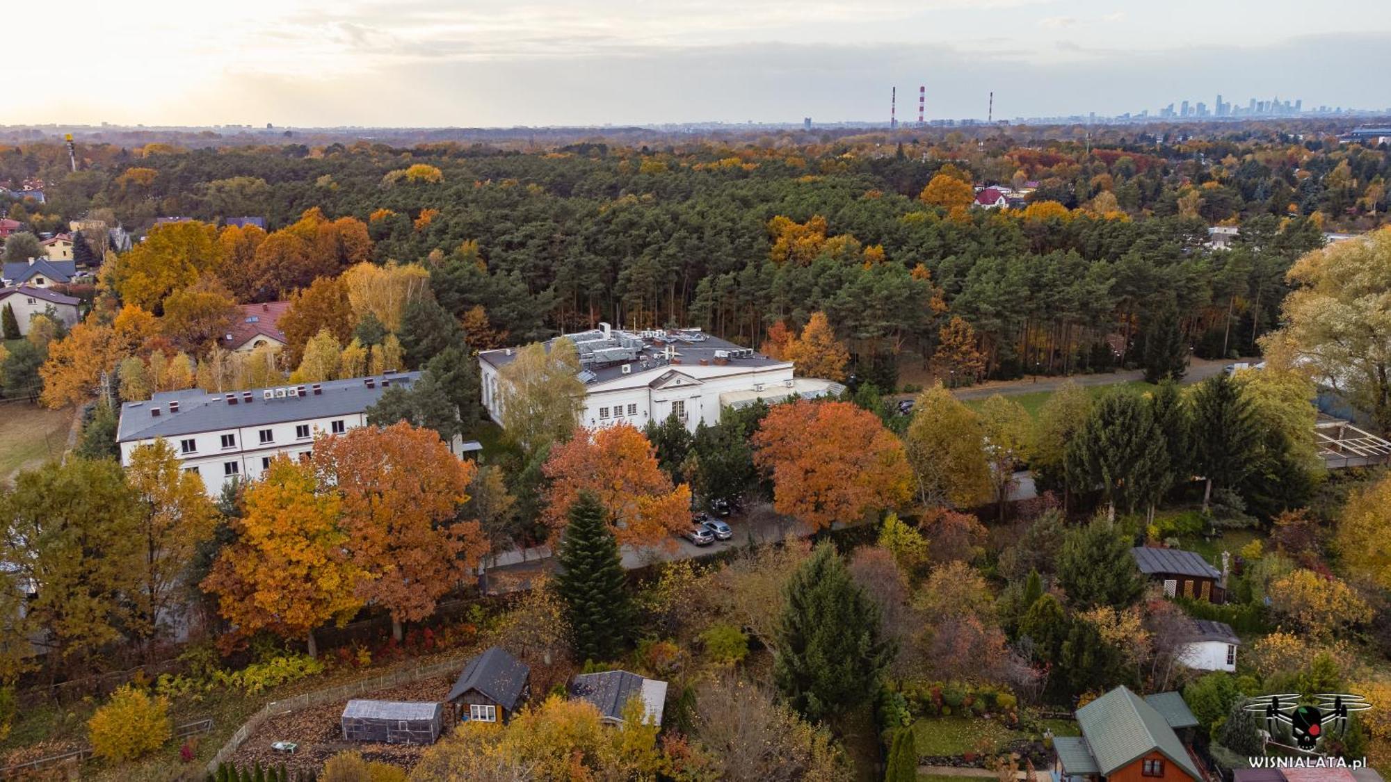Klub Sosnowy Hotel Varsó Kültér fotó
